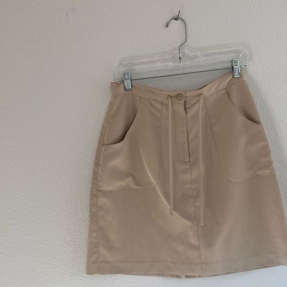 Liz Claiborne Khaki Skirt Size 12 petite - Picture 1 of 4